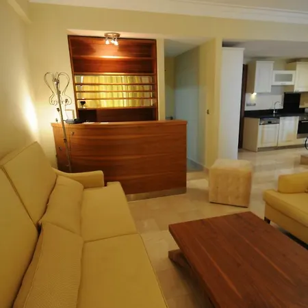 Gold City 2b2b Penthouse Main Building With Free Aqua Park Аланія